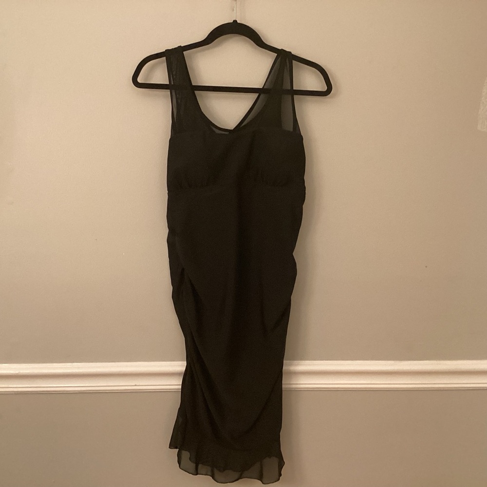 Elegant Black Sleeveless Dress
